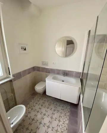 Casa Vacanze La Luna Piena Apartamento *