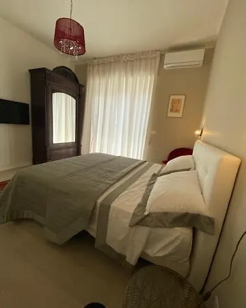 Casa Vacanze La Luna Piena Apartamento *